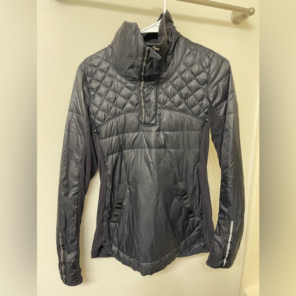 Lululemon what the fluff run jacket